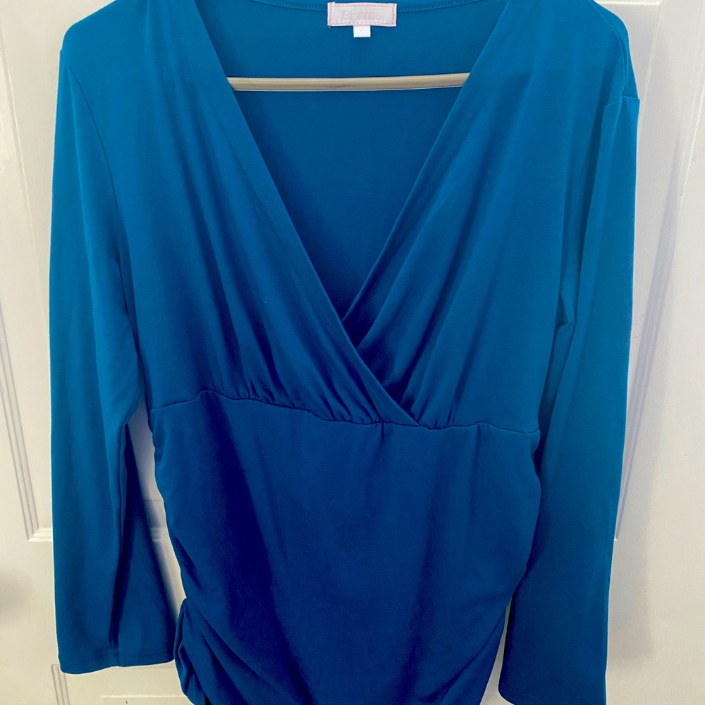 Blue Long sleeve blouse size Large